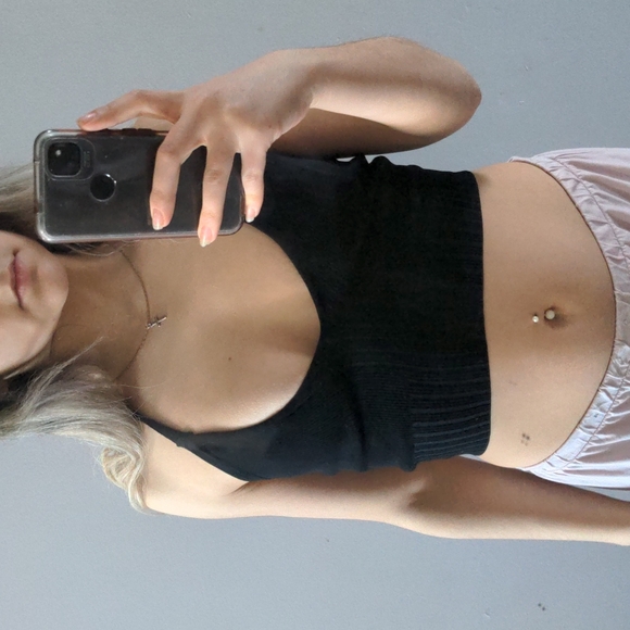 XS/S Hera Black Knit Camisole - Picture 8 of 13